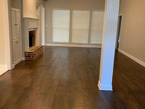 2nd image of 10133 Poydras St
