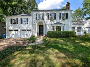 845 Brookside Dr, Saint Louis, MO 63122