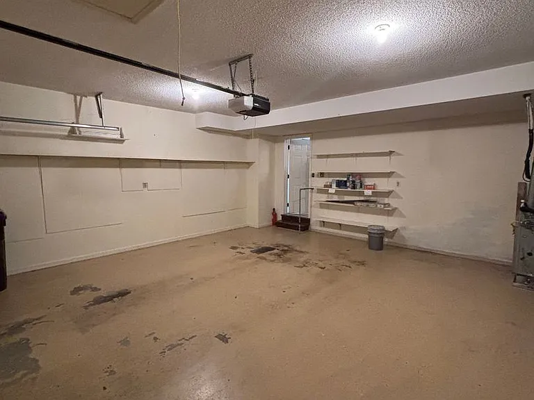 9153 Wesley Pl — Photo 32