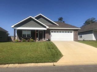 118 Mapleleaf Ct, Enterprise, AL 36330