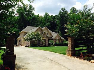 1605 Gantt Rd, Alpharetta, GA 30004