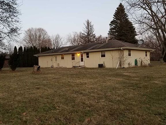 4th image of 6331 Penguin Dr