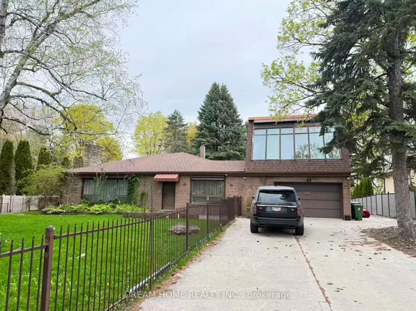 368 Spring Garden Ave, Toronto, ON M2N 3H5
