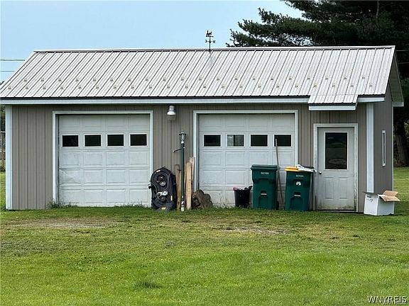 4th image of 5516 Babbit Rd