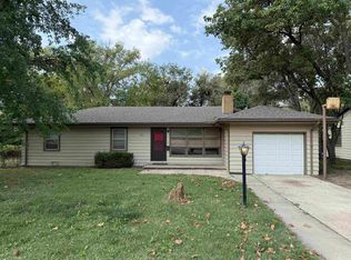 229 N Dellway St, El Dorado, KS 67042