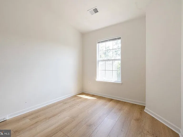 2456 Covered Wagon Ct — Photo 21