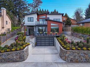 6575 Central Saanich Rd, Central Saanich, BC V8M 1Y3
