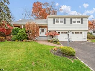 40 Norwood Rd, Springfield, NJ 07081