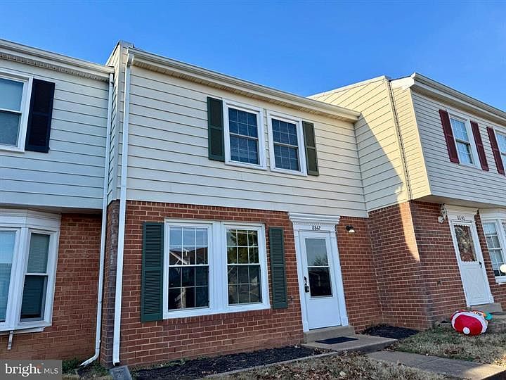 1st image of 8842 Cherry Oak Ct #8842