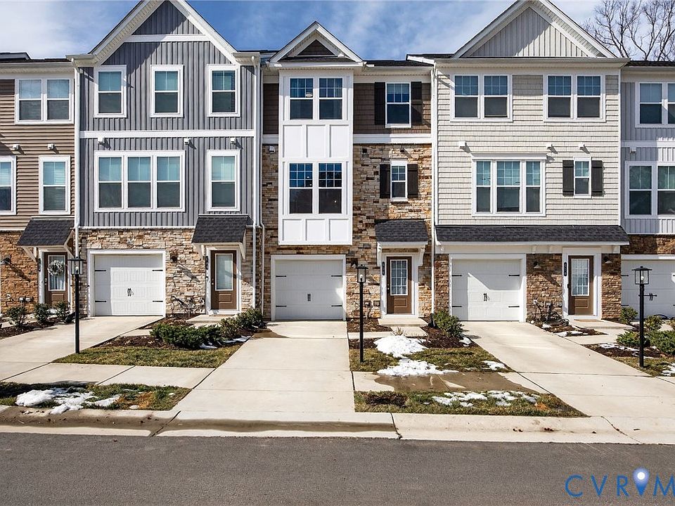 1st image of 636 McCormick Farm Dr