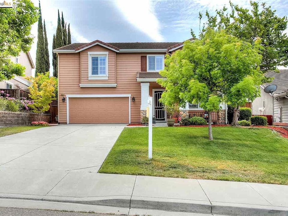 1st image of 4446 Palisades Way