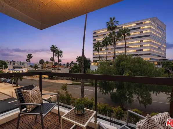 1133 5th St APT 204, Santa Monica, CA 90403