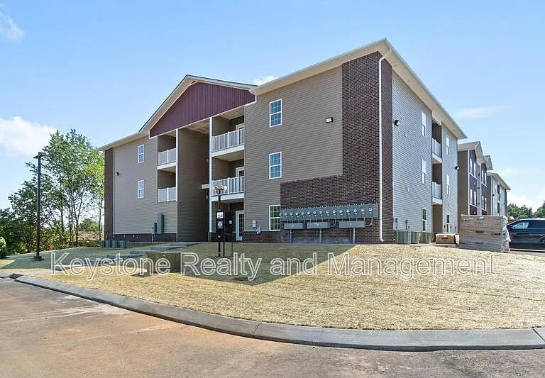 229 E. Johnson Circle — Photo 98