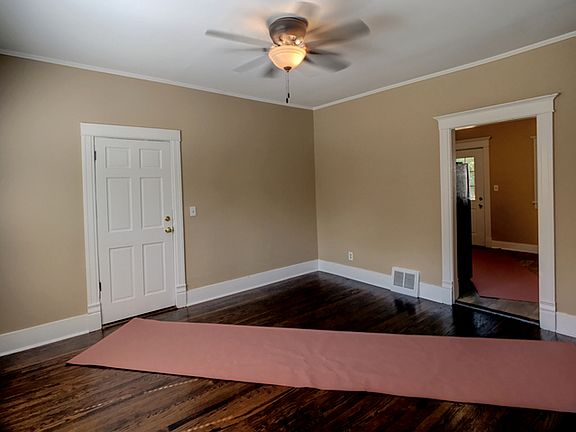 3rd image of 3 Oak St APT A