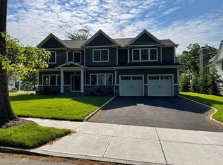 533 Upper Blvd, Ridgewood, NJ 07450