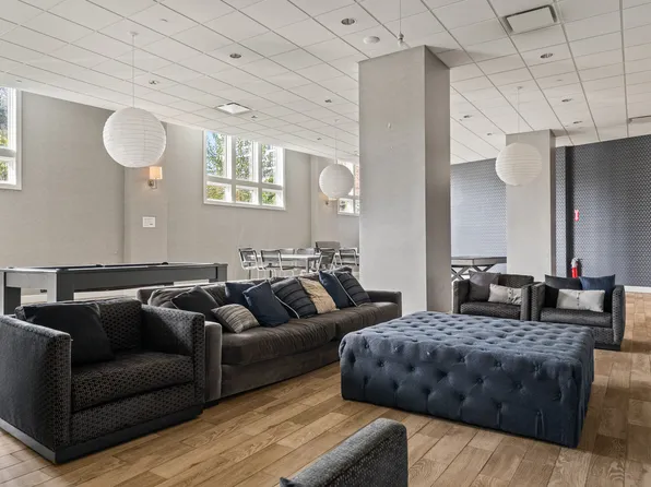 90 Bay Street Landing image 45 of 49