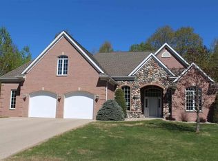 2304 Hanford Ave, Duluth, MN 55811