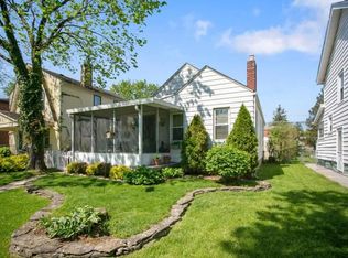 931 Palmer Rd, Columbus, OH 43212