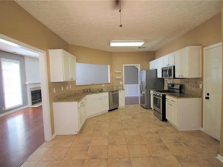 235 Cadence Ct — Photo 6