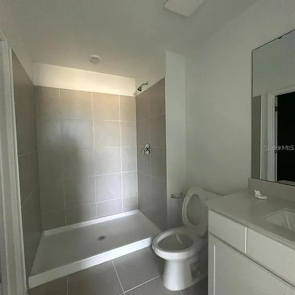 2366 McKinley Dr — Photo 12