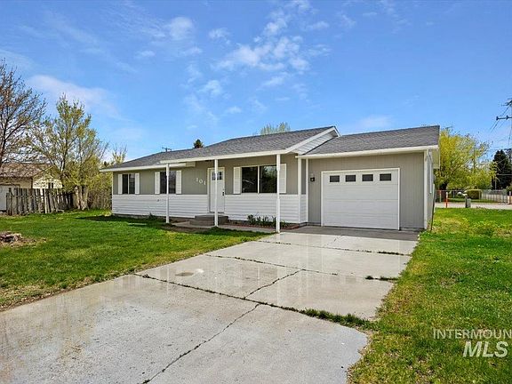 2nd image of 101 Fernwood Cir
