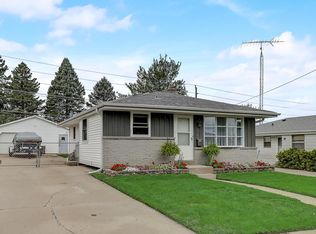 1650 Perry Ave, Racine, WI 53406