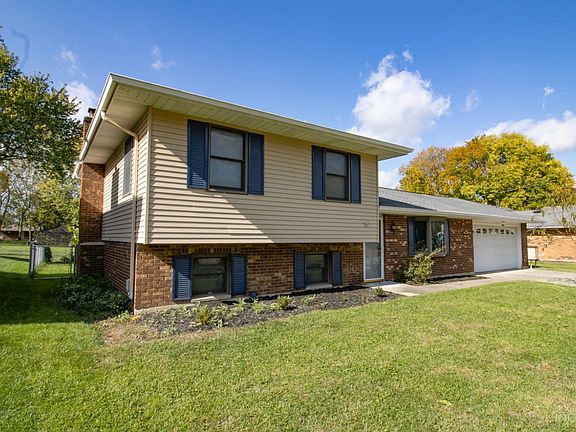 3rd image of 5985 Flaig Dr
