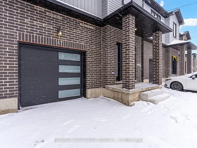 147 Siebert Ave — Photo 6