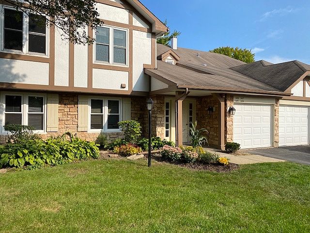 1st image of 1403 Wentworth Ct #1403