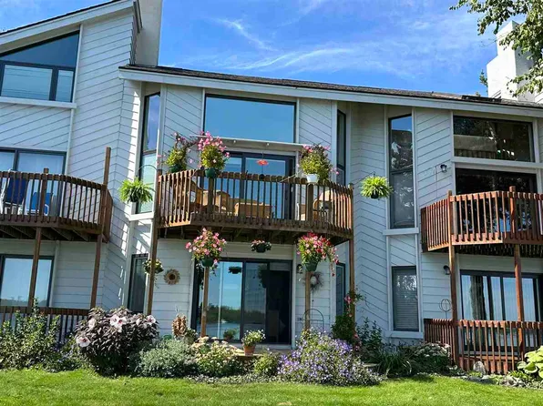 3400 Lakeside Dr S APT 7, Petoskey, MI 49770