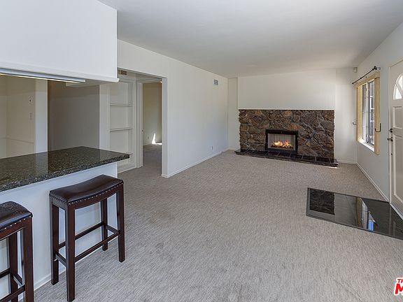 2nd image of 17553 Lanark St