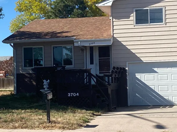 3704 Ridge Rd, Cheyenne, WY