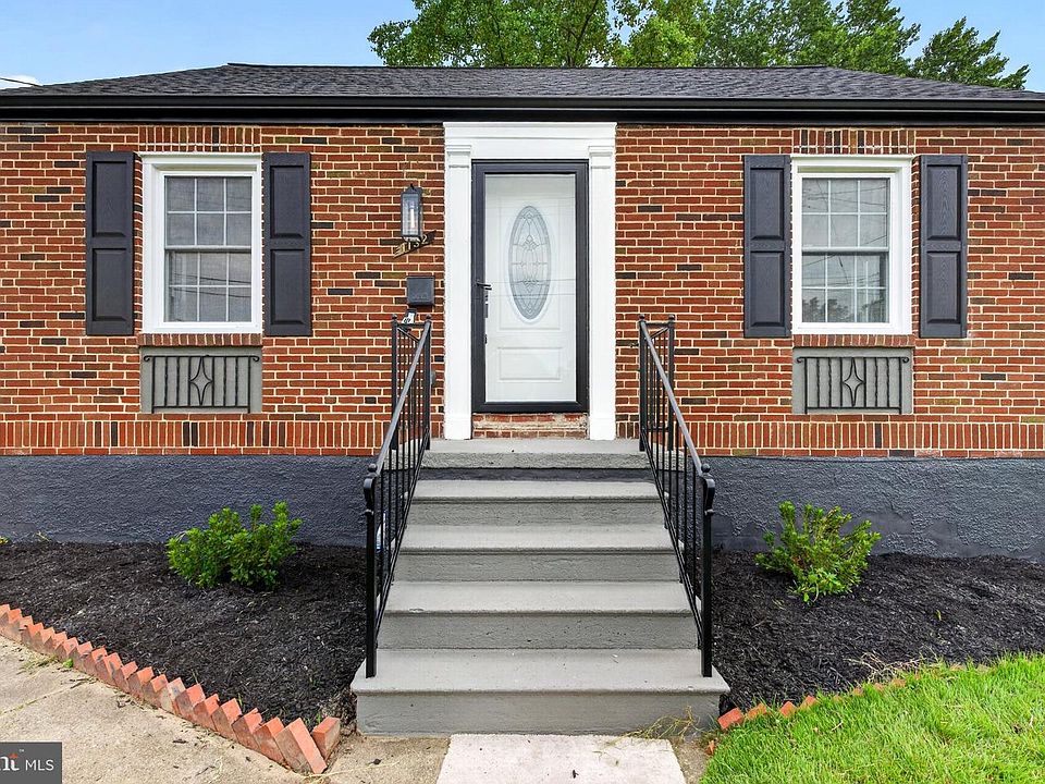 1st image of 1132 Stephen Dr