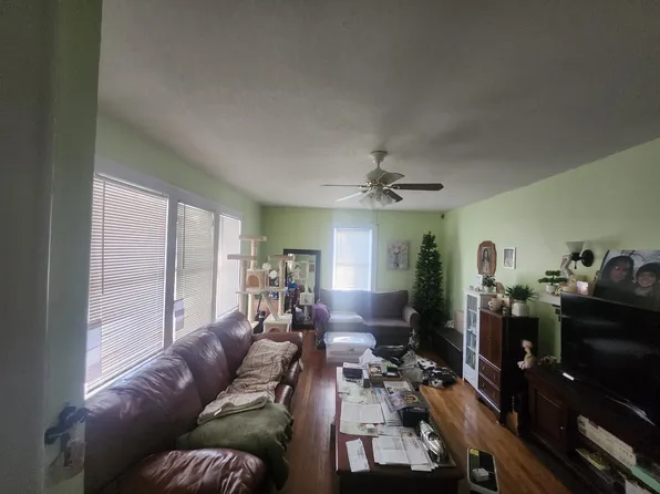 14 North St #1, Stamford, CT 06902