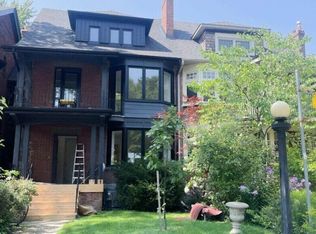 474 Palmerston Blvd #2, Toronto, ON M6G2P1