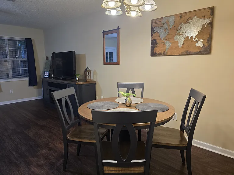 202 Ridgeway Dr — Photo 8