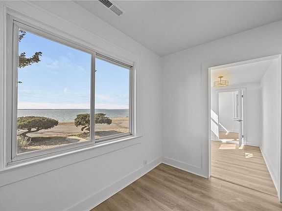 5th image of 9406 River Rd