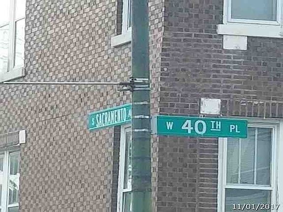Exterior Neighborhood (street photo)