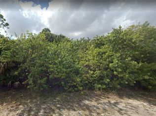101 Colin Ave N, Lehigh Acres, FL 33971