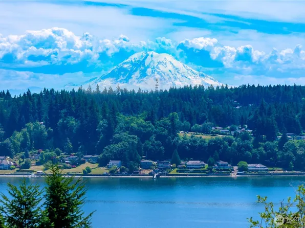 13214 Emerald Drive NW, Gig Harbor, WA 98329