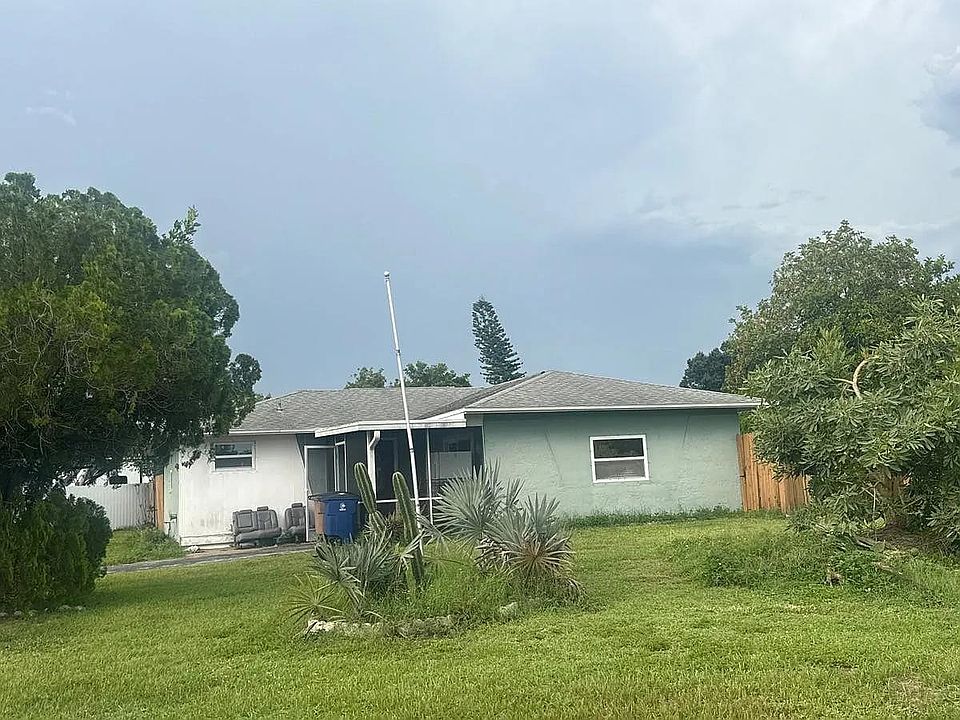 2nd image of 28 Burrstone Ave