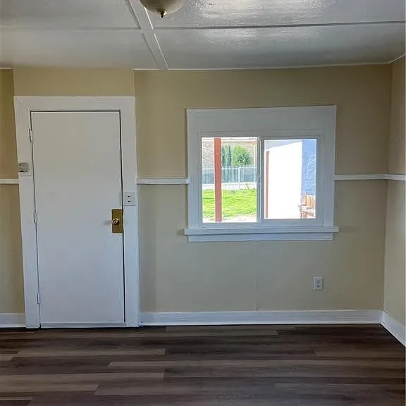261 N K St #261 — Photo 2