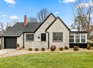 627 E Meadowmere St, Springfield, MO 65807