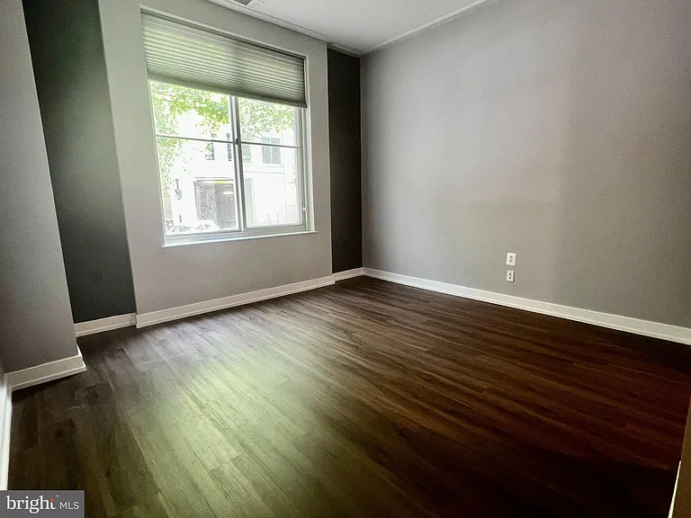 820 N Pollard St #103 — Photo 9