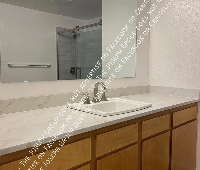 1129 22nd St #B — Photo 5