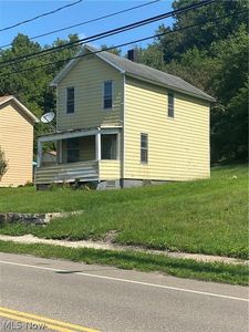 342 Broad St, Struthers, OH, 44471