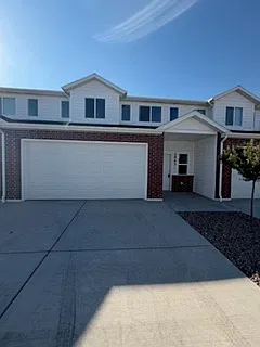 2083 S 1550 W