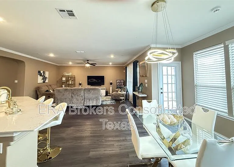 4644 Padula Dr — Photo 10