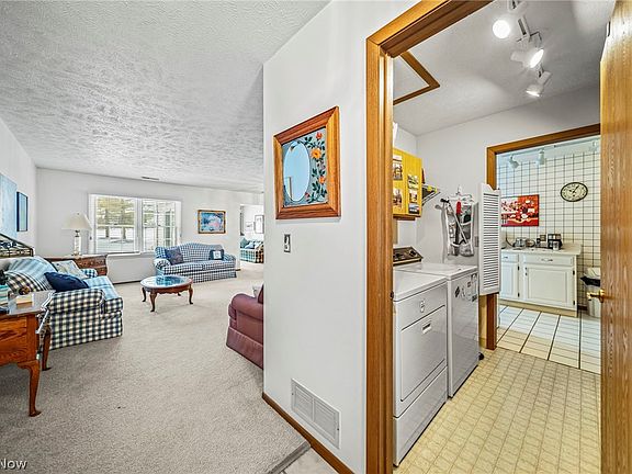 3rd image of 9696 Country Scene Ln