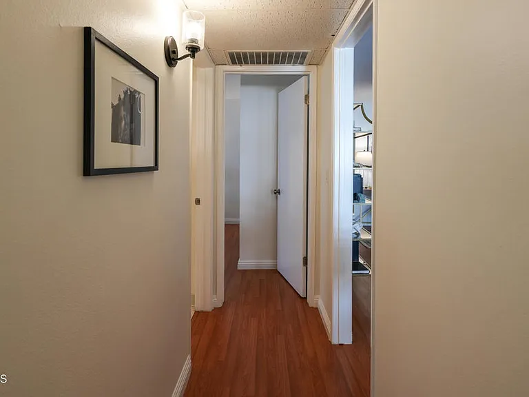 120 S Sierra Madre Blvd #205 — Photo 27